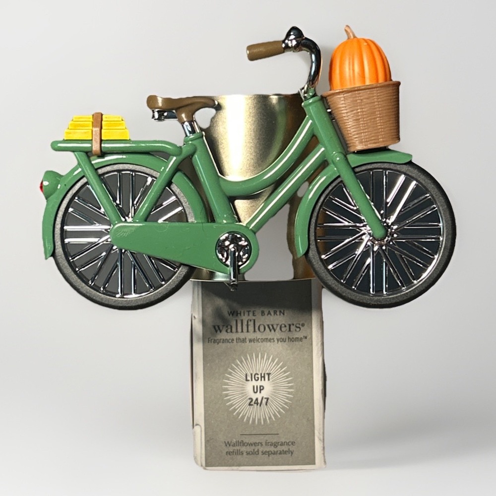 Bath & Body Works Fall Bike Bicycle Wallflower Plug Nightlight Fall 2024 NEW
